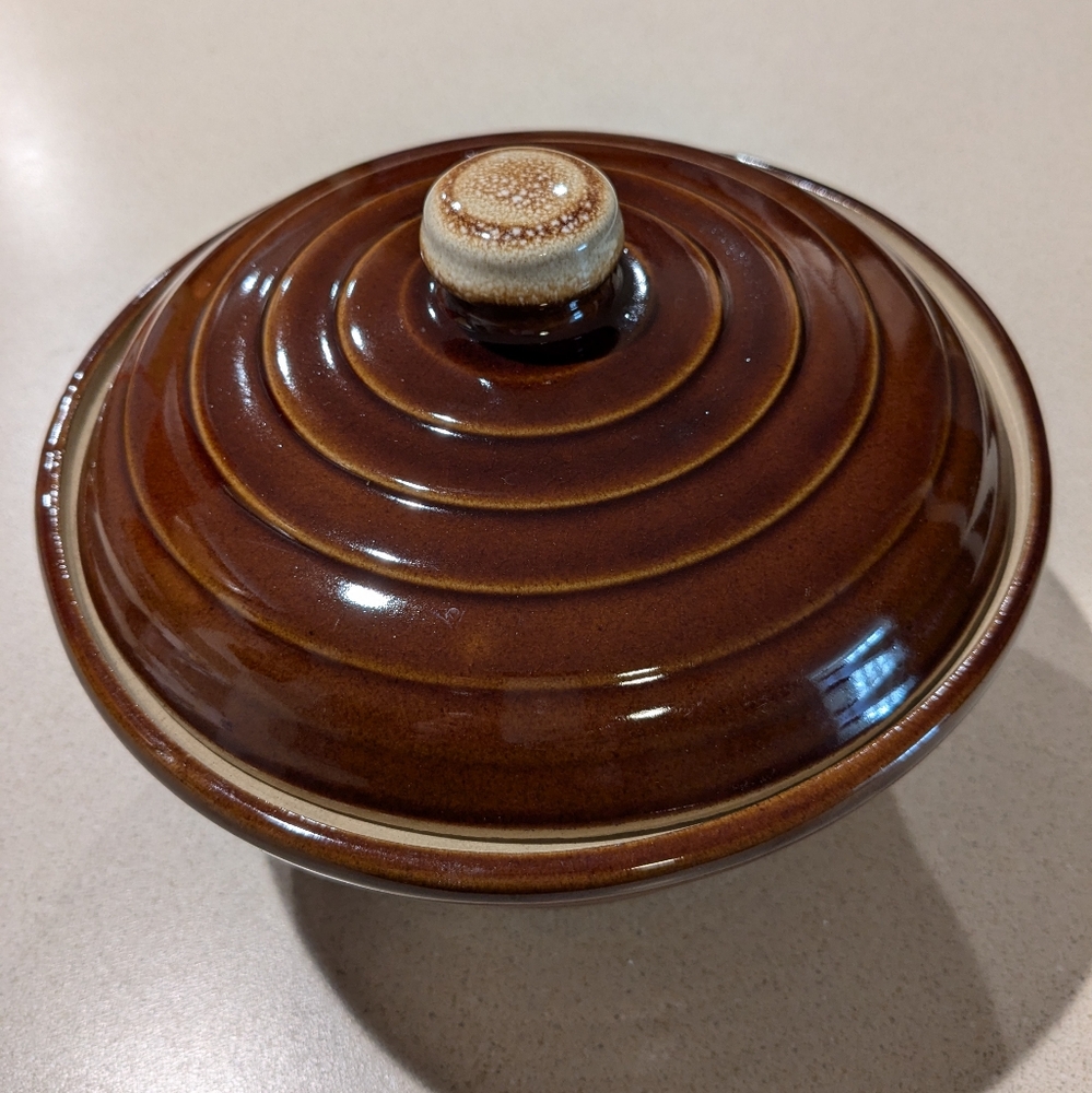 Monmouth Western Stoneware  Casserole Dish